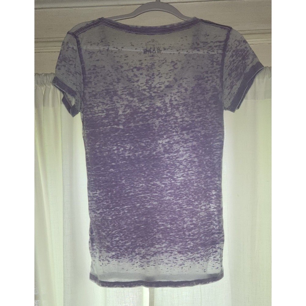 Well Worn Los Angeles Women's Purple Burnout V-Neck T-Shirt Size M - Picture 2 of 6